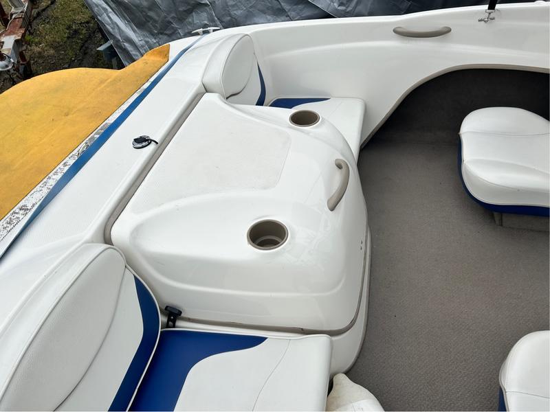 banner_091507-bayliner-1700-capri