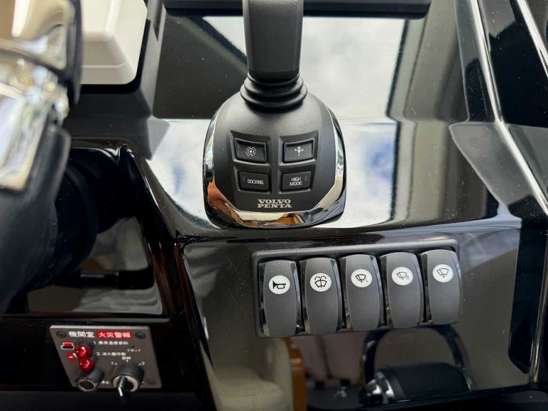 banner_091512-yamaha-exult-36-sport-salon