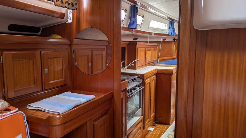 banner_091533-dufour-yachts-36