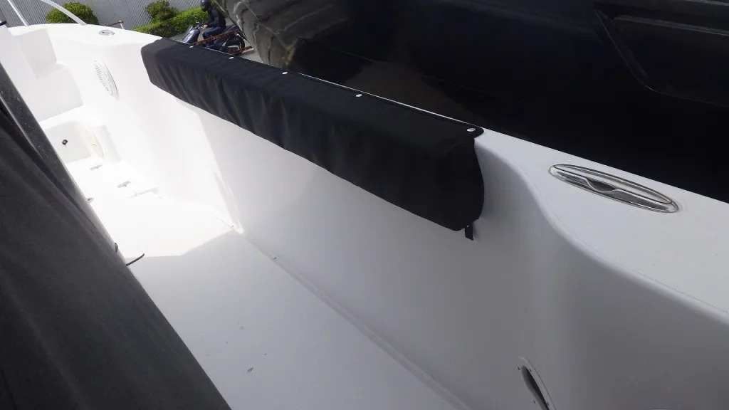 banner_091607-donzi-38zfc