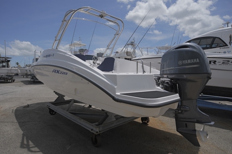 banner_091624-yamaha-ax220