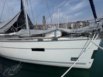 thumb_091663-bavaria-sailing-yachts-40