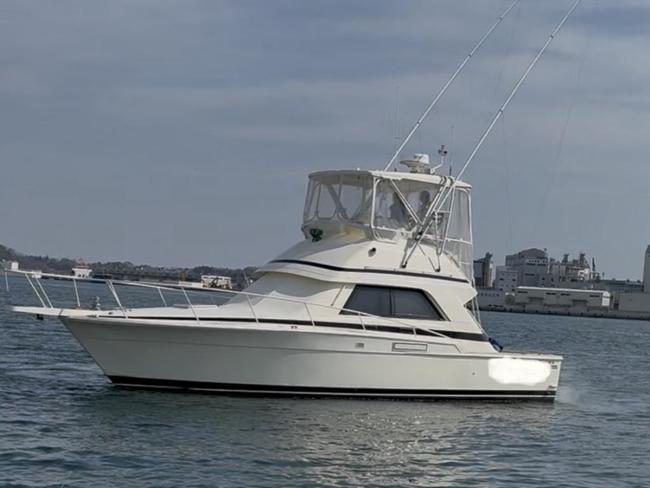 medium_091711-bertram-37-convertible