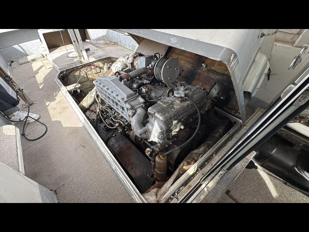 banner_091743-nissan-fs-800