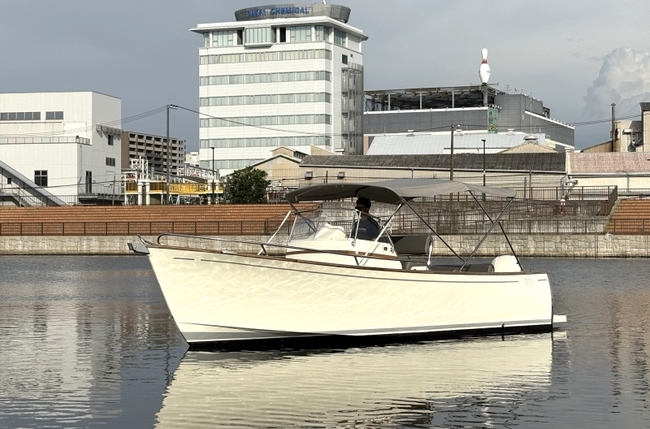 medium_091755-rhea-marine-23-open