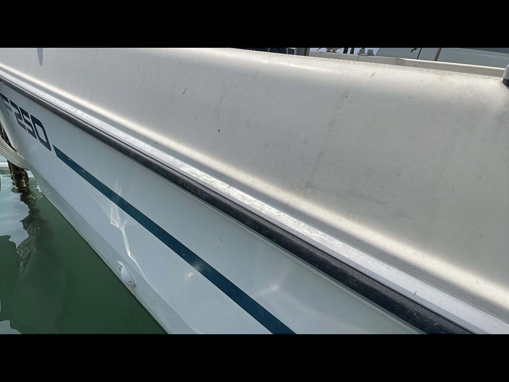 banner_091758-suzuki-f250ht
