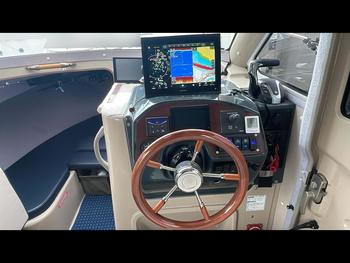 thumb_091768-nissan-sebrie-28