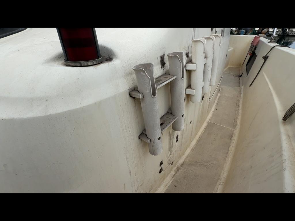 banner_091790-nissan-wing-fisher-23