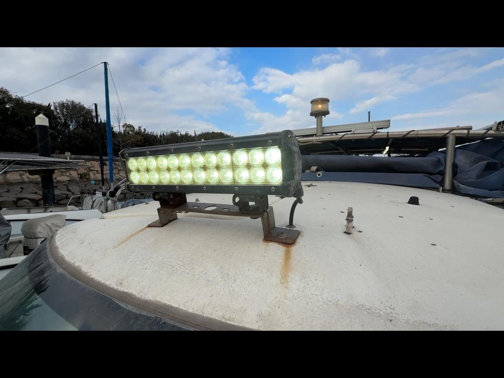 banner_091790-nissan-wing-fisher-23
