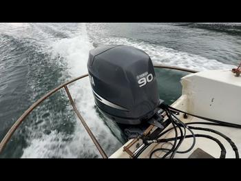 thumb_091801-yamaha-fw-23