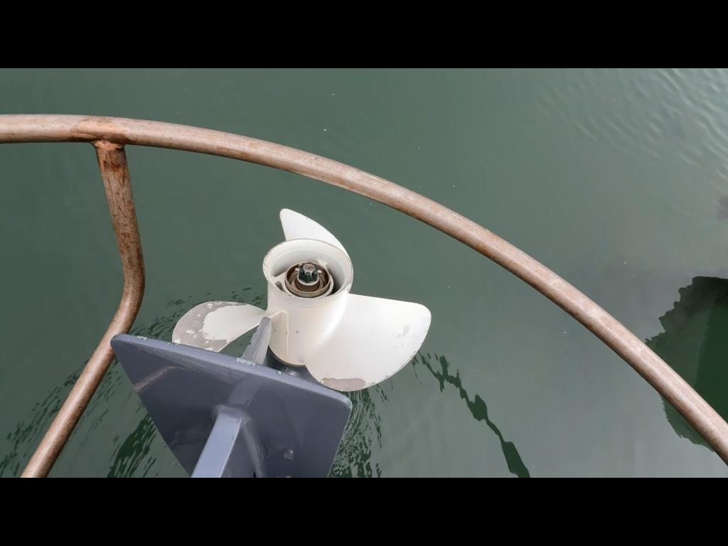 banner_091801-yamaha-fw-23
