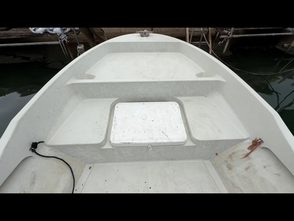 banner_091801-yamaha-fw-23