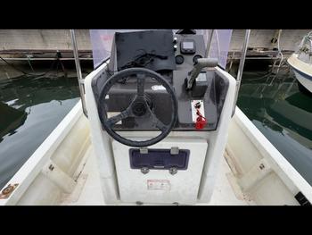 thumb_091801-yamaha-fw-23