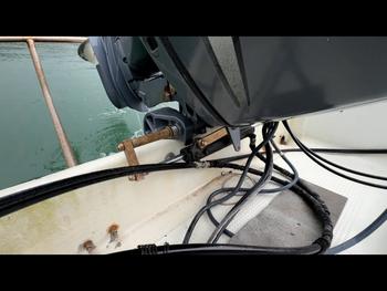 thumb_091801-yamaha-fw-23