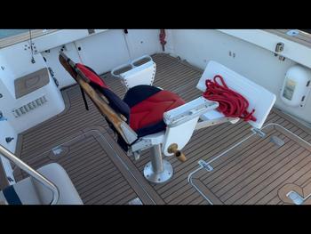 thumb_091804-yamaha-pc-36-pacific-cruiser-36