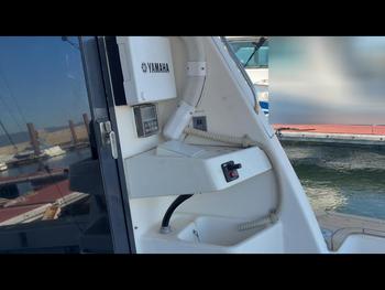 thumb_091804-yamaha-pc-36-pacific-cruiser-36