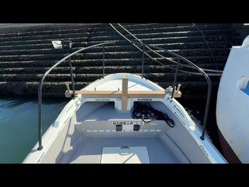 thumb_091806-yanmar-de25b