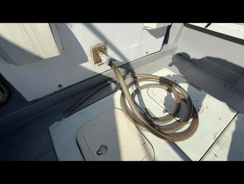 thumb_091806-yanmar-de25b