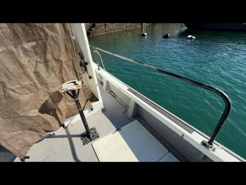 thumb_091806-yanmar-de25b