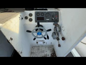 thumb_091806-yanmar-de25b