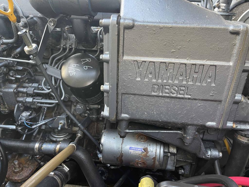 banner_091884-yamaha-uf-28