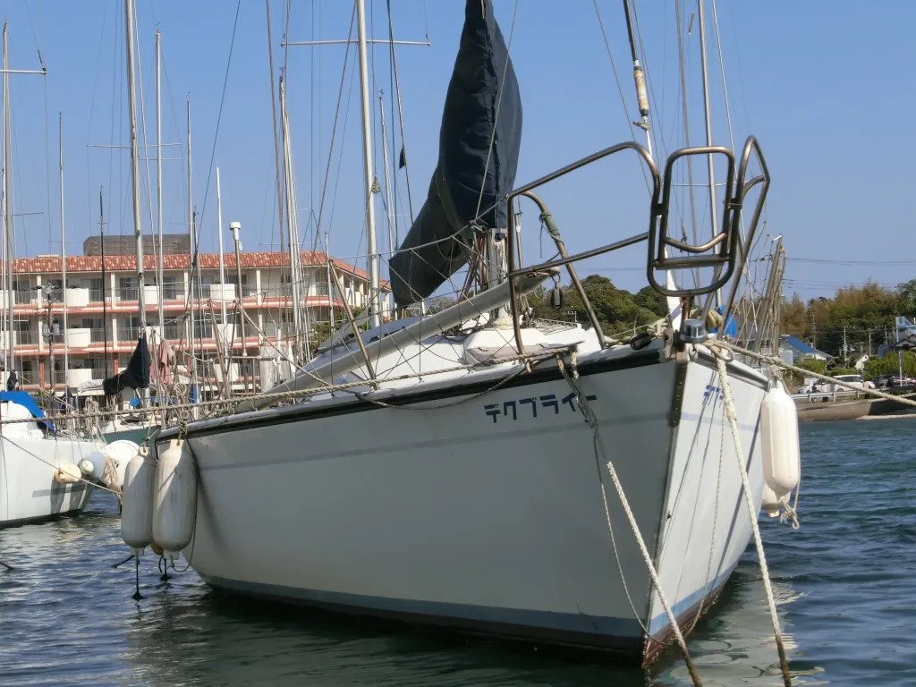 banner_091988-dehler-yachts-38