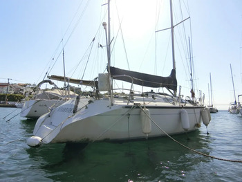 thumb_091988-dehler-yachts-38