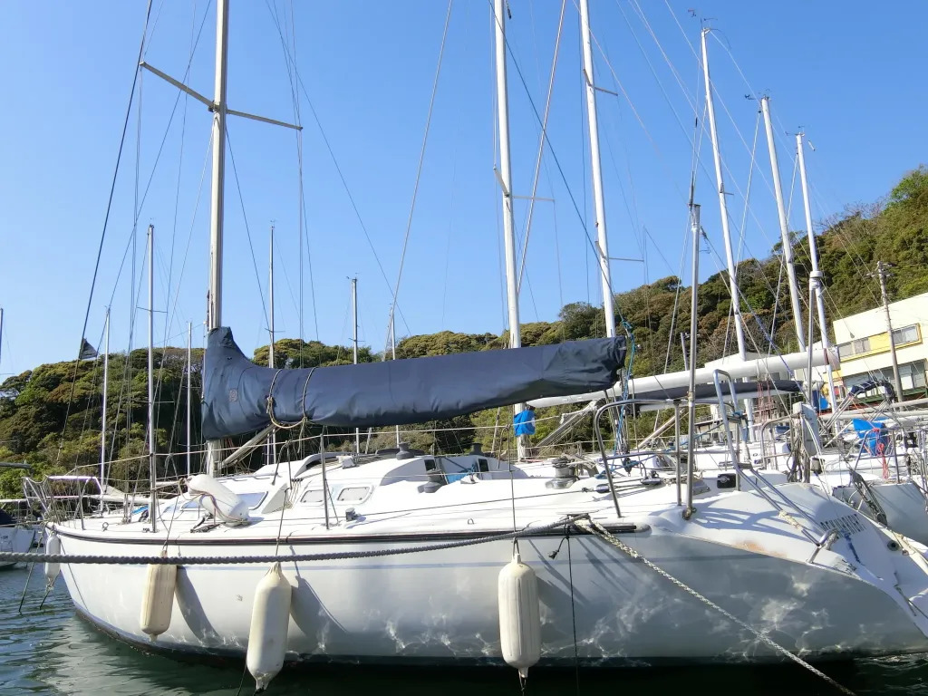 banner_091988-dehler-yachts-38
