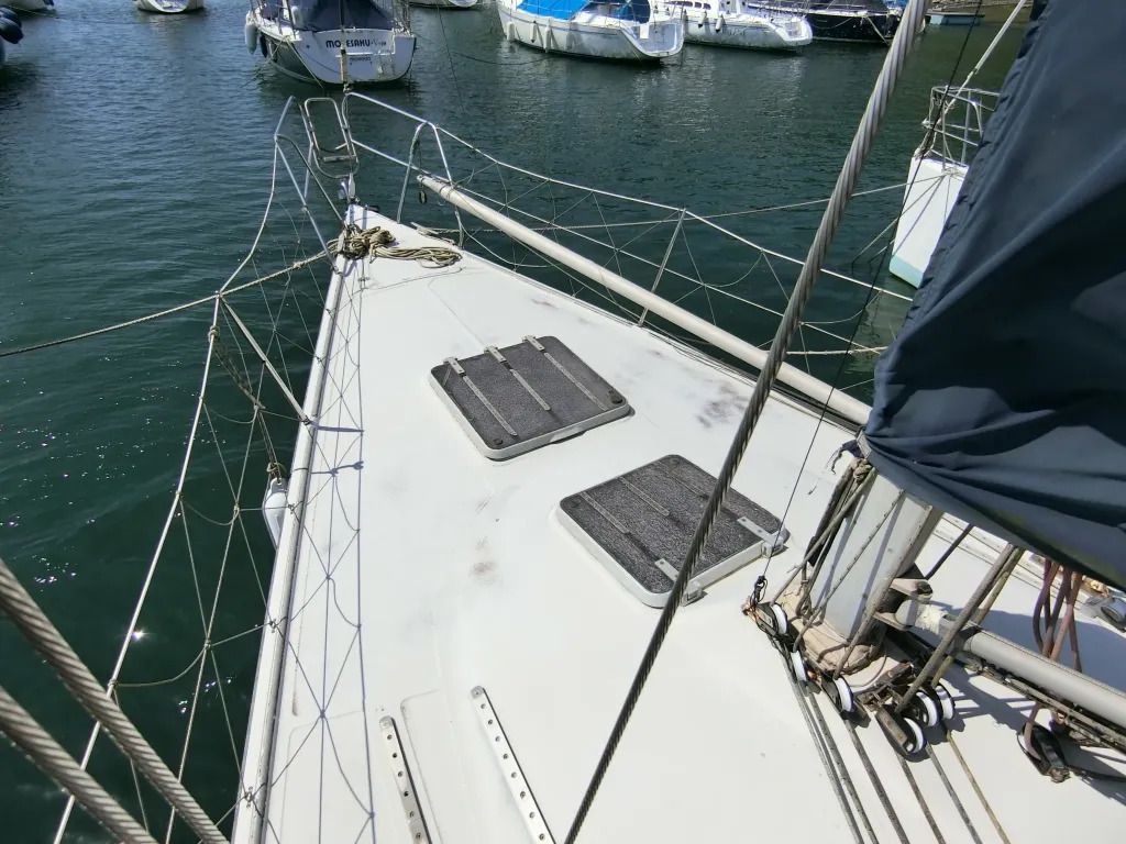 banner_091988-dehler-yachts-38