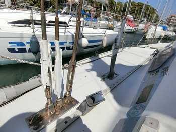 thumb_091988-dehler-yachts-38
