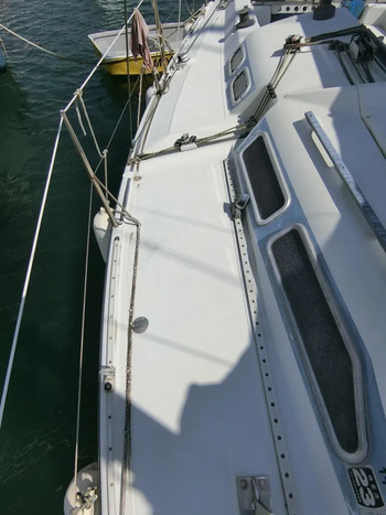 thumb_091988-dehler-yachts-38