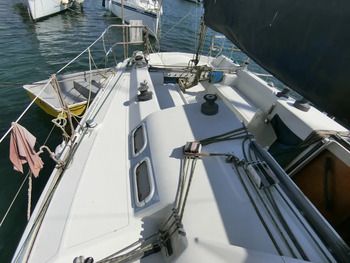 thumb_091988-dehler-yachts-38