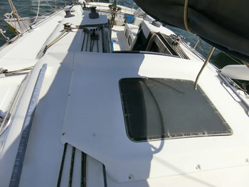 thumb_091988-dehler-yachts-38