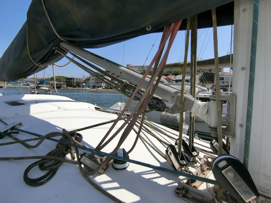 banner_091988-dehler-yachts-38
