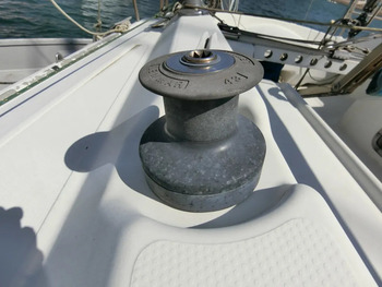 thumb_091988-dehler-yachts-38