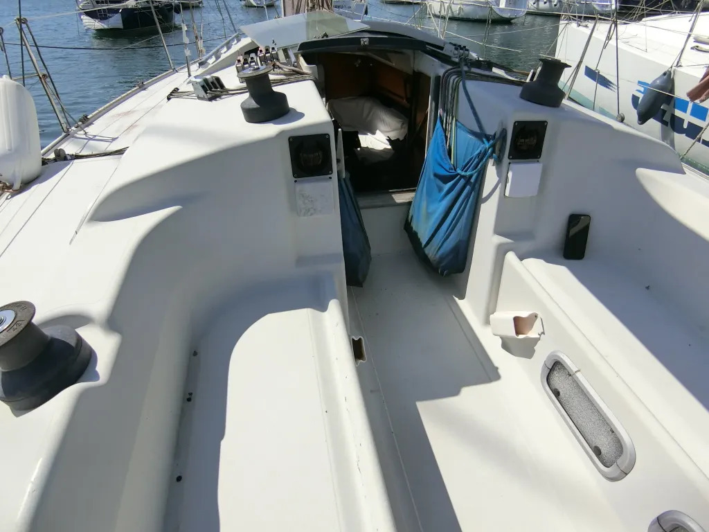 banner_091988-dehler-yachts-38