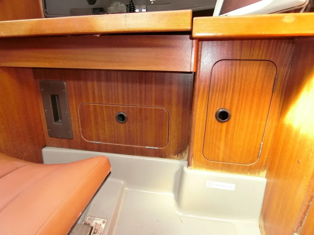 banner_091988-dehler-yachts-38