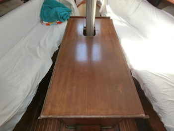 thumb_091988-dehler-yachts-38