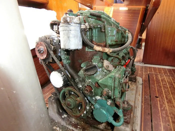 thumb_091988-dehler-yachts-38