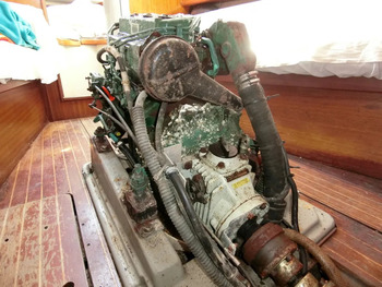 thumb_091988-dehler-yachts-38