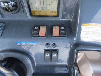 thumb_092008-toyota-ponam-28gii