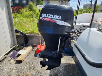 thumb_092005-mercury-marine-sea-bream-mf630
