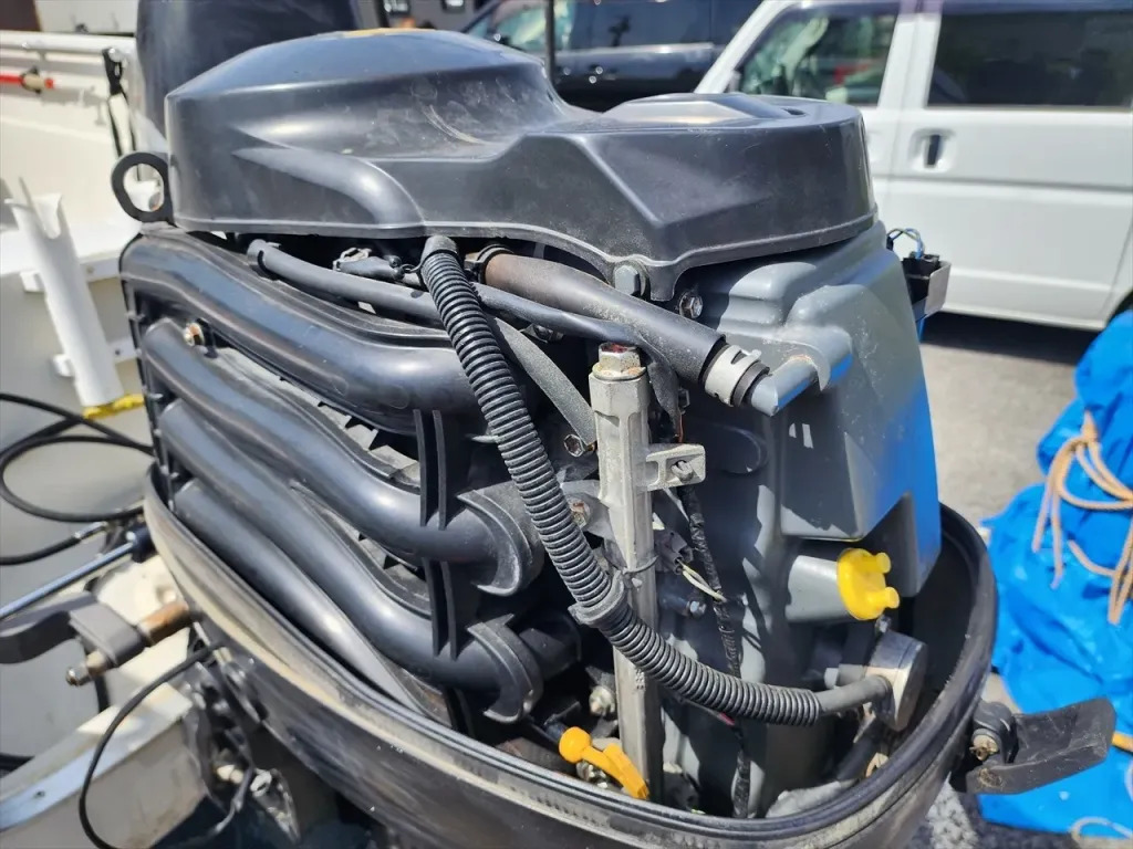 banner_092005-mercury-marine-sea-bream-mf630