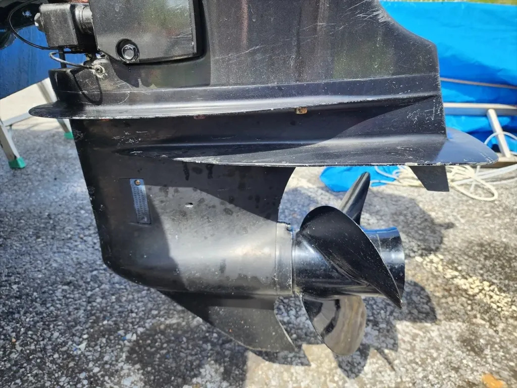 banner_092005-mercury-marine-sea-bream-mf630