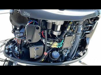 thumb_092028-nissan-wing-fisher-26