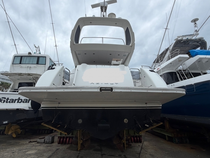 banner_092051-azimut-yachts-58
