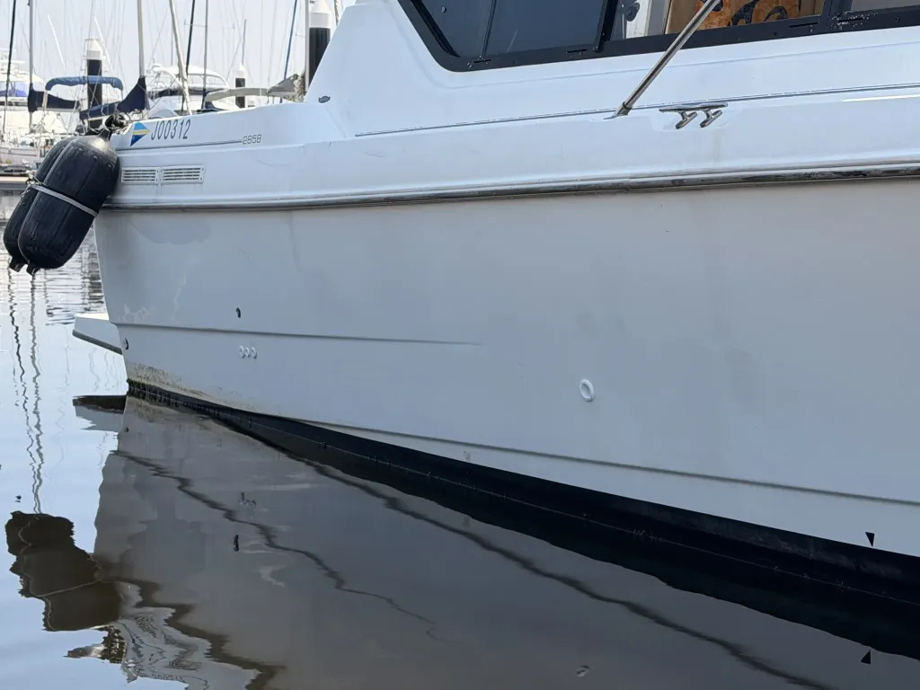 banner_092040-bayliner-2858-ciera