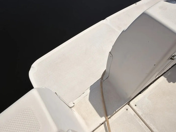 thumb_092040-bayliner-2858-ciera