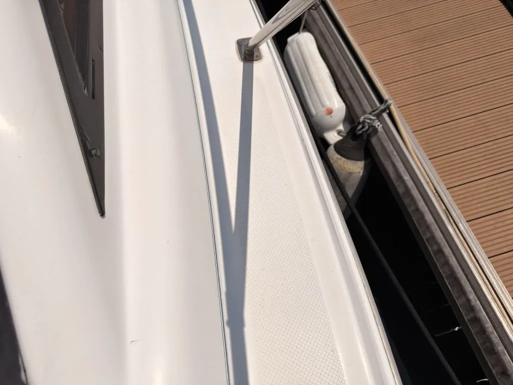 banner_092040-bayliner-2858-ciera