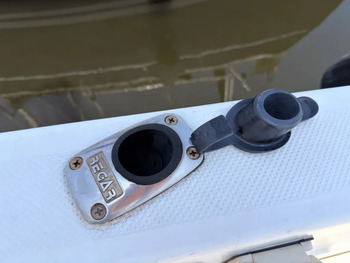 thumb_092040-bayliner-2858-ciera